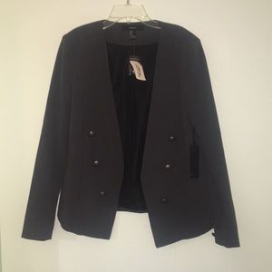 Padded shoulders military style blazer